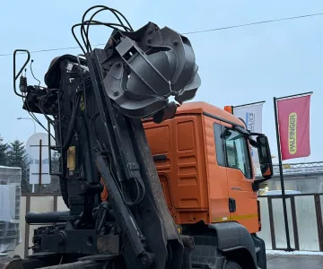 
            Ostatné nadstavby a hydraulické ruky
    