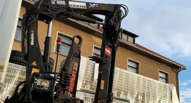 
            Ostatné nadstavby a hydraulické ruky
    