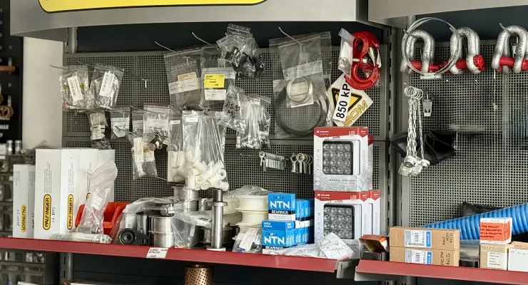 
            Predaj náhradných dielov
    